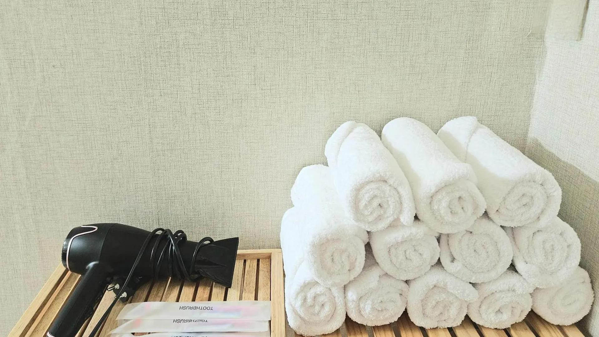 Gangnam Cozy Stay Near Sinnonhyeon, 3 Queen Beds, Sofa Seul Apartament